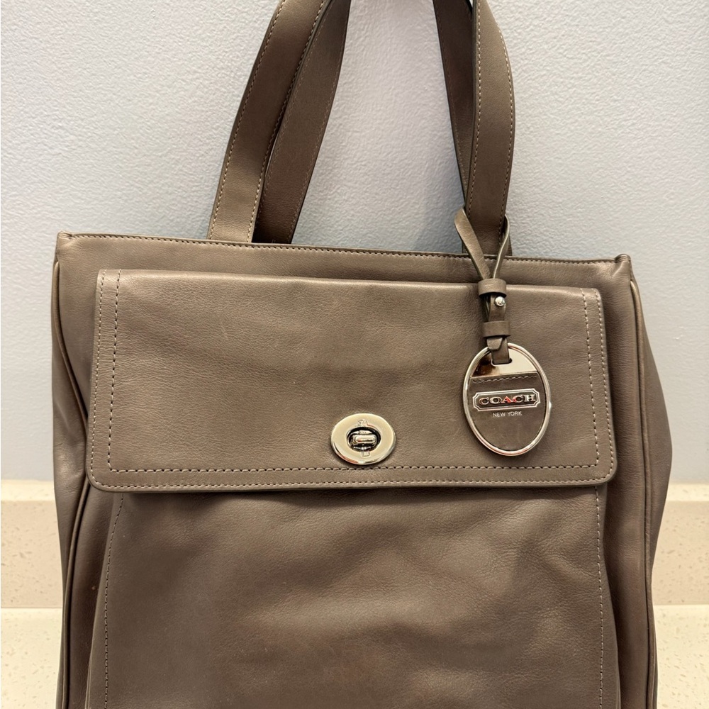 COACH Taupe Leather Tote Bag with Turnlock Closure